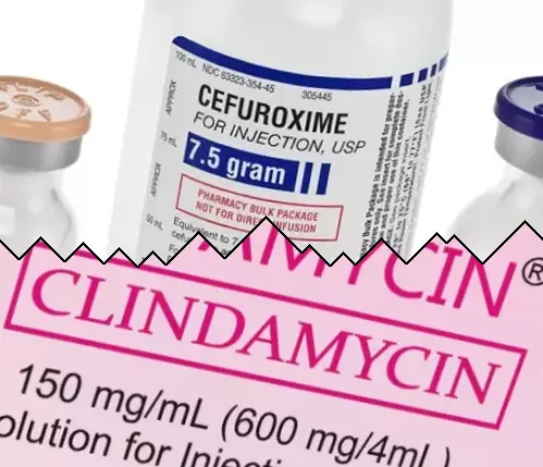 Céfuroxime contre Clindamycine